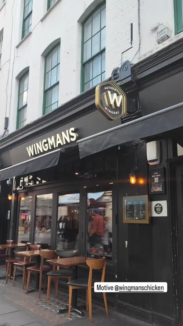 Motive @wingmanschicken