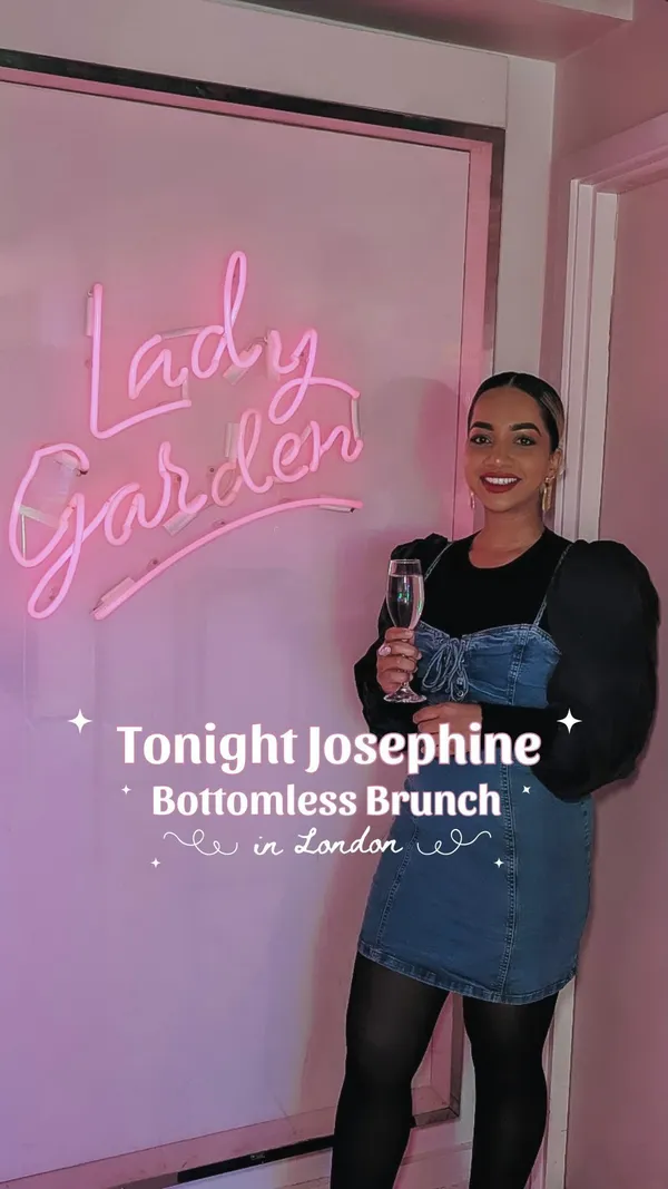 The video showcases Tonight Josephine, a bar in Waterloo. It features various cocktails (including a passionfruit drink and sparkling wine), burgers and chips.  Drag queen performances are a central part of the atmosphere. The overall setting is vibrant, with pink decor and neon lights. The main focus is on creating a fun, celebratory atmosphere.