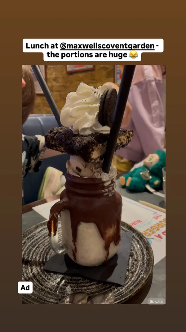 Lunch at @maxwellscoventgarden - the portions are huge 😂 Ad