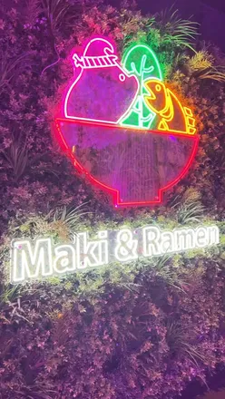 Delicious vegan black garlic tonkotsu ramen and veggie dishes at Maki Ramen in Leicester.
