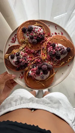 Step-by-step guide to making high protein beetroot pancakes for a filling vegan breakfast.