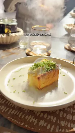 Delicious food experiences in Manchester, highlighting local dishes from August celebrations.