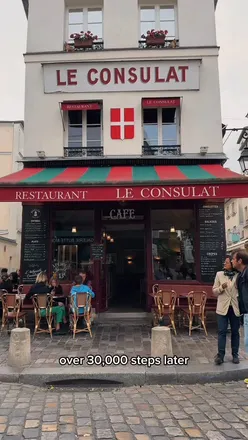 Traveler at Peckham Rye station for a spontaneous day trip to Paris via Eurostar with GetYourGuide.