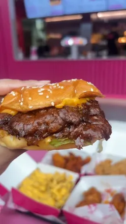 Delicious Nashville, Cheetos, and Superstar burgers at Archies in Birmingham, a must-visit halal eatery.