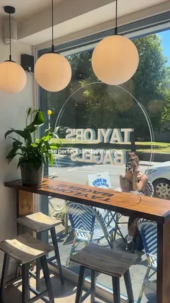 Fresh bagels from @taylors.bagels in Bath, highlighting delicious eats and local dining experience.