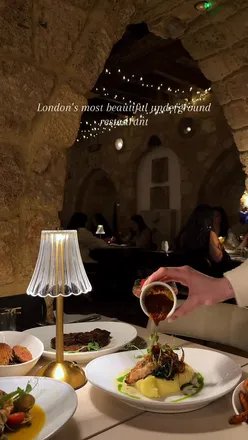 Elegant underground halal steakhouse in Paddington, featuring deliciously cooked steak and a unique atmosphere at Meet Bros.