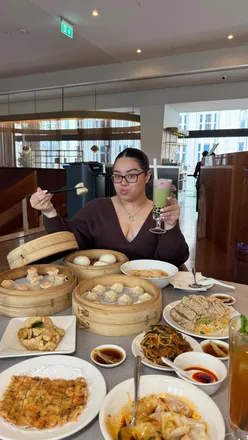 Delicious Prawn & Pork Shao Mai and Golden Lava Buns at Din Tai Fung in London's Covent Garden.