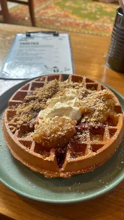 Enjoying apple and fig oats, waffle crumble, and toastie at dog-friendly Morridge in Harborne this autumn.