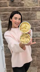 Banana pudding from Magnolia Bakery in Bristol, a favorite dessert with a joyful reaction from shoppers. 🍌❤️