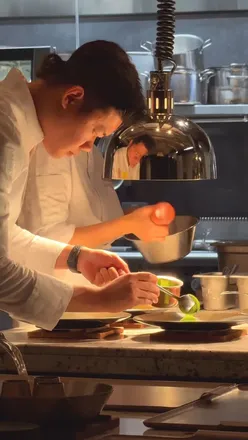 Intimate chef's table experience at Somssi in Mayfair, showcasing exquisite Korean cuisine by Jihun Kim.