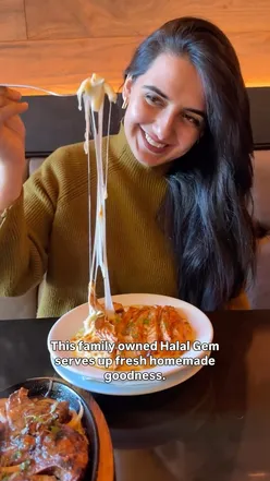 Delicious lamb chops, mixed grill, mac & cheese, and piña colada enjoyed by foodies in East London.