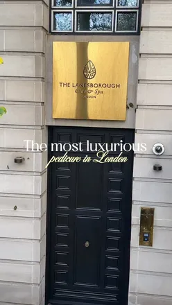 Luxurious plant-based pedicure experience at L'Atelier Green Paris in Lanesborough Club Spa, London.