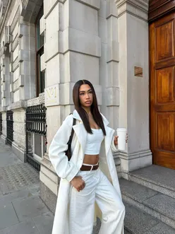 Gingerbread latte at @hairvivi_official with a Georgia wig. Use code 'IGSHANICE' for $40 off!