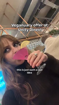 Veganuary offer at Unity Diner, featuring delicious plant-based meals and special guest @fatgayvegan in London.