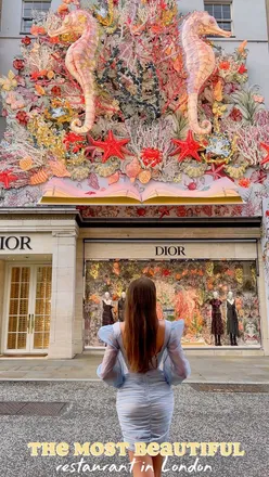 Elegant dining at Hotel Café Royal in London, a must-visit for food lovers. Follow @nadin_goenko for more!