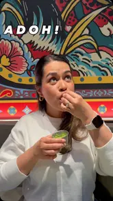 A fast-paced, engaging review of a Sri Lankan street food restaurant in London. The video features the creator trying various dishes including vadai, masala dosa, prawn toast, mutton kothu, and milo ice cream, highlighting the casual and vibrant atmosphere.