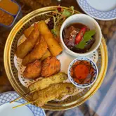 ad. Took a trip to @cliftonthaibristol and it felt like we were back in Thailand again 🥹🥹

We shared their starter platter which was the perfect size to get you going for the main course!! Chicken panang for harri - I obvs tried a bit and it was genuinely better than some I had in Thailand, punchy flavours but just the right balance. Then I had a prawn Pad See Eww as I lovvvve a chunky noodle 😆

We decided to also order a som tam salad - it’s basically shredded papaya, peanuts, tomatoes in a spicy af fresh sauce, they asked how hot we wanted it (Thai spice can be CRAZY) so we said medium, and it was gorg. The perfect fresh accompaniment 😮‍💨

We shared mango sticky rice for dessert which is an absolute guilty pleasure of ours, sweet af mango, warm coconutty rice, also with a scoop of ice cream ❤️