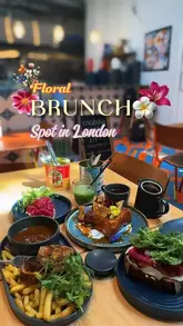 A short, engaging review of a brunch spot in Streatham, highlighting the atmosphere, the open kitchen, and specific dishes like the iced matcha, grilled toastie, and salmon rye.