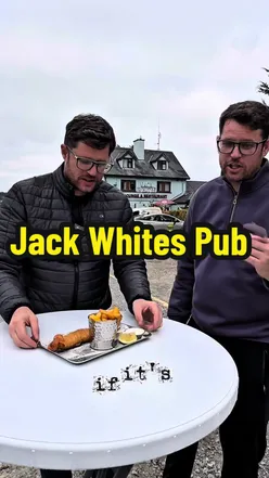 A visit to Jack White’s Inn in County Wicklow for fish and chips and haunted history. #IrishFood #Foodie
