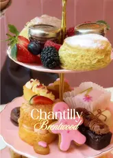 Brunch at Chantilly Brentwood with pink gingerbread biscuits and a charming aesthetic in Essex.
