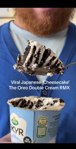 Viral Japanese cheesecake resembling fancy soggy biscuits made with Oreouki cookies and Arla skyr yogurt.