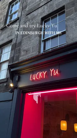 Finally tried Lucky Yu in Edinburgh🥠 We had 🍗Karaage fried chicken 🥔Crispy potatoes  🥟Pork gyozas 🥢Duck bao buns  🥒🥕Cucumber, courgette and carrot salad 