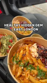 Makron Kitchen pasta boxes: spicy arrabbiata fusilli & wings, classic penne, creamy tagliatelle & salmon. East Ham, London.