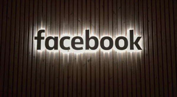 How to Double Your Restaurant Bookings with Paid Social Advertising